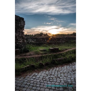 I love the glow of the sky at sunset, and being able to see it on the Appia Antica is another magical experience.